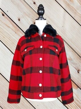 GAP Jacket Red Black Classic Buffalo Plaid Quilted Convertible Faux Fur Collar M